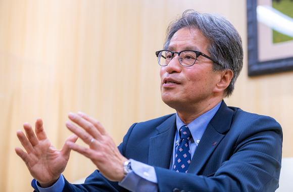 技術営業担当役員インタビュー